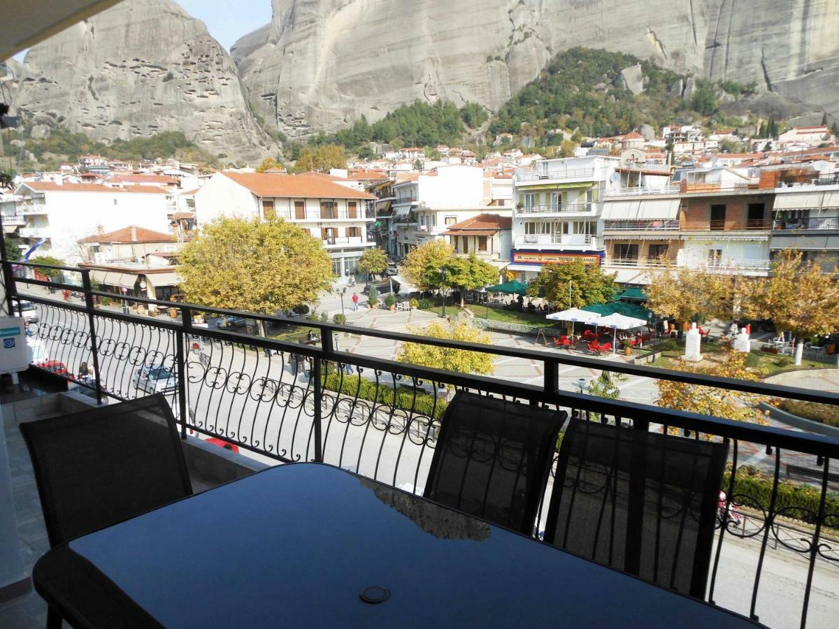 Meteora Panorama At The City Center 칼람파카 외부 사진
